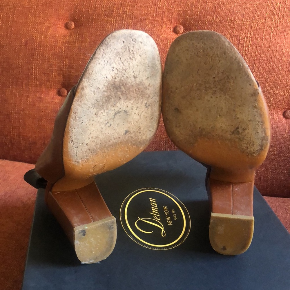 Shoes - Picture 4 of 4